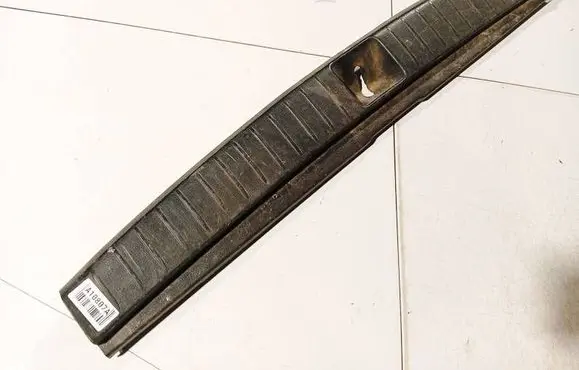 Other trunk/boot trim element