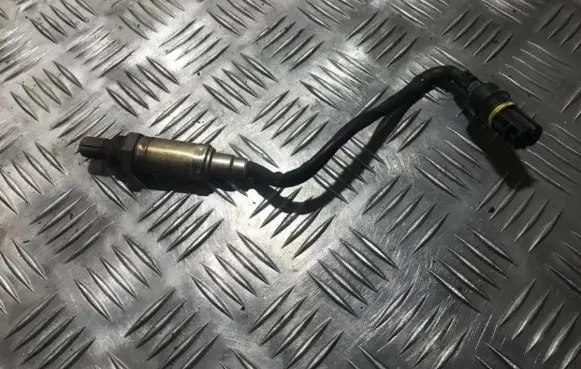 BMW 5 E39 Lambda probe sensor 0258003477 8702050