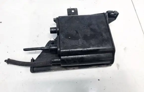 Ford Mondeo MK II Active carbon filter fuel vapour canister e2be9d656