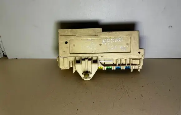 Mazda 626 Fuse box set TWSGA5RD TWSGA5R 506