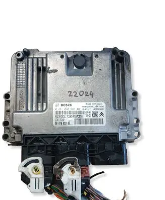 Peugeot Expert Engine control unit/module 9807885980 0281030546