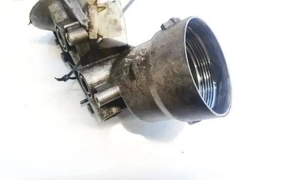 Honda Civic Oil filter cover 
