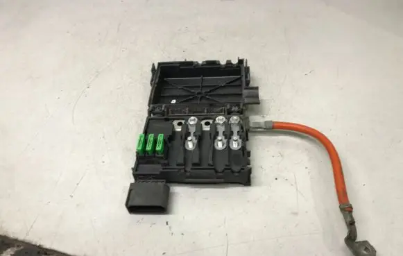 Volkswagen Golf IV Fuse box set 1J0937550