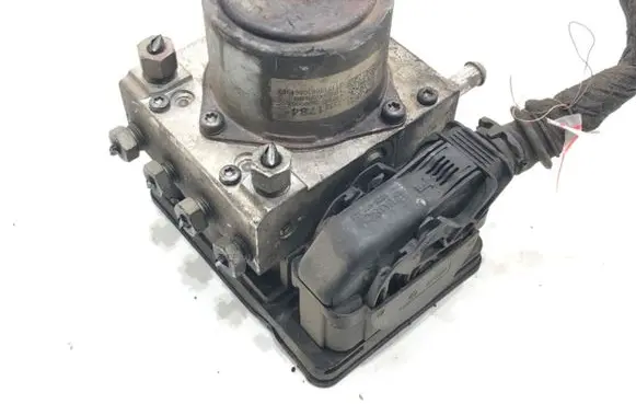 Opel Insignia A ABS Pump 23321784