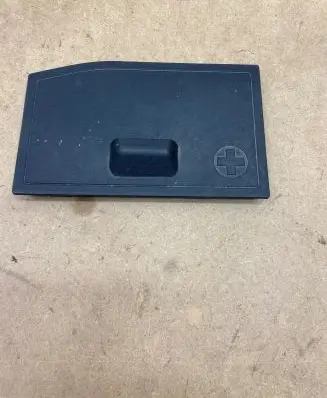 Audi A4 S4 B8 8K Battery box tray cover/lid 8K2819424