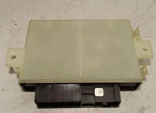 Mercedes-Benz E W213 Reducing agents exhaust control unit A0009007604