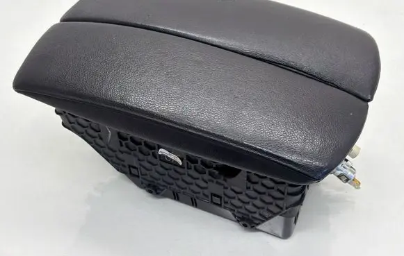 BMW X5 E70 Armrest SP12980 011136005 9115084