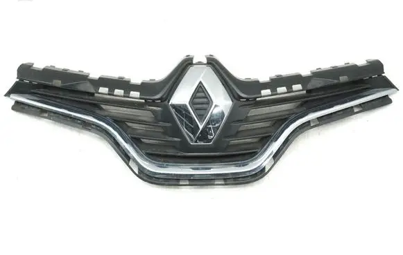Renault Captur Front grill 623102335R