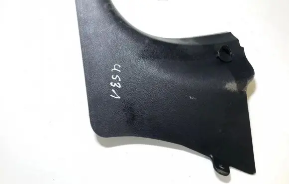 Hyundai Santa Fe Other interior part 858232b700 85823-2b700