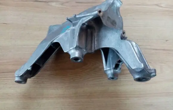 Audi Q5 SQ5 Engine mounting bracket 80A199307C