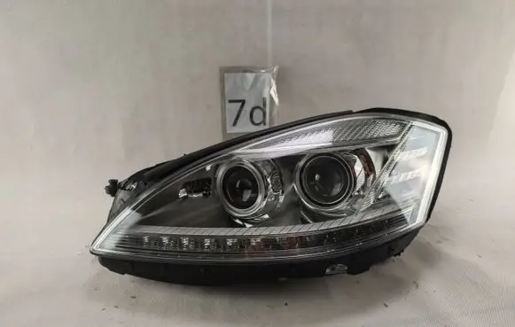 Mercedes-Benz S W221 Headlights/headlamps set 