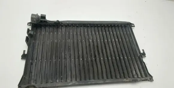 BMW 5 E34 Intercooler air guide/duct channel 2243500