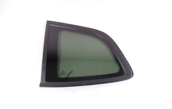 BMW 2 F46 Rear side window 7398755