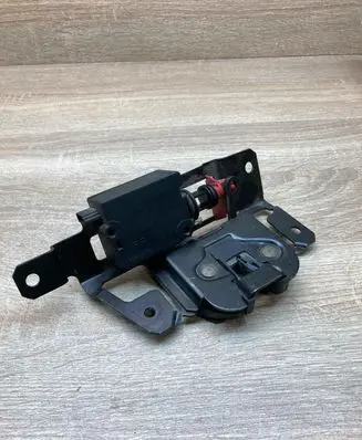 BMW 3 E46 Tailgate/trunk/boot lock/catch/latch 7057364