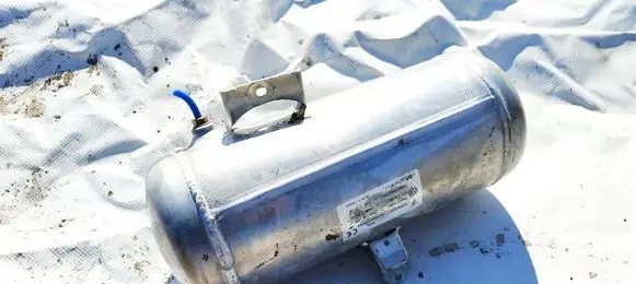 Porsche Cayenne (9PA) Vacuum air tank 7L0616202A