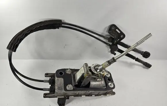 Volkswagen Sharan Gear shifter/selector 7N0711049B