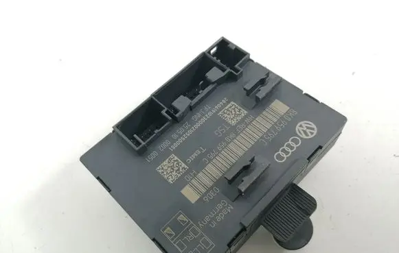 Audi A4 S4 B8 8K Door control unit/module 8K0959795C
