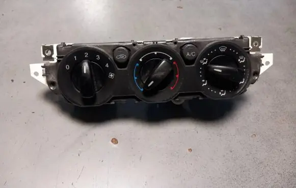 Ford Focus Climate control unit 3M5T19980AD