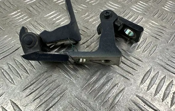 Front door hinge set