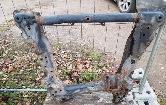 Honda FR-V Front subframe