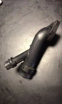 BMW 1 E81 E87 Engine coolant pipe/hose 7505055