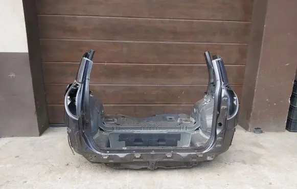 Toyota RAV 4 (XA30) Rear bodywork RAV4IIIPASTYLNY