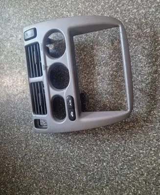 Honda HR-V Climate control/heater control trim 