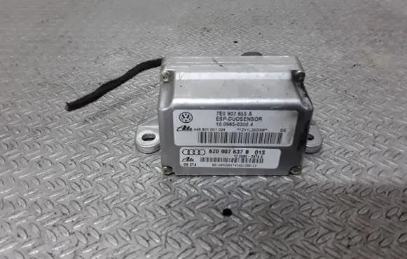 Audi A2 ESP acceleration yaw rate sensor 8Z0907637B