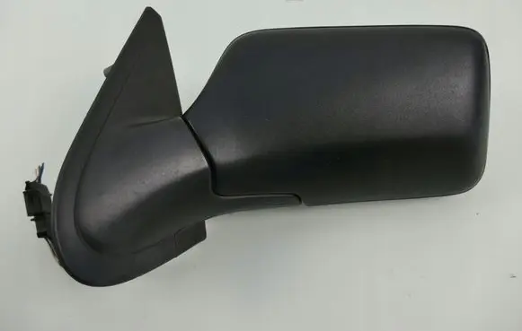Volkswagen Vento Manual wing mirror 