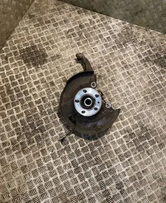 Land Rover Range Rover Sport L320 Front wheel hub RUB500130 5H321106BA