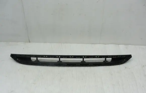 Hyundai i30 Front bumper lower grill 86561G4000