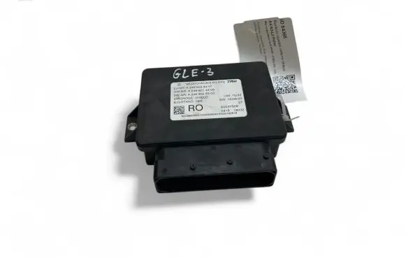 Mercedes-Benz GLE (W166 - C292) Hand brake control module A2469003417