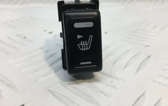 Nissan Pathfinder R51 Seat heating switch 5317B