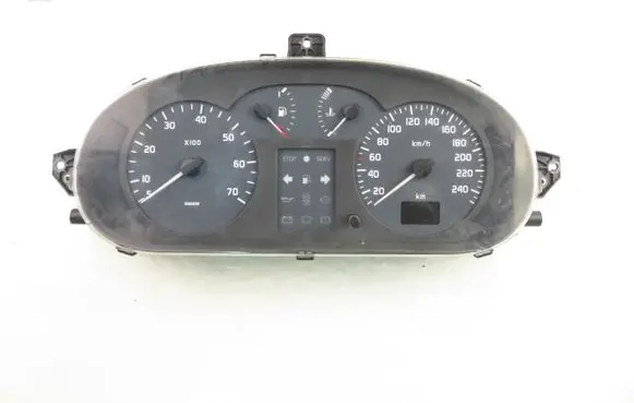 Speedometer (instrument cluster)