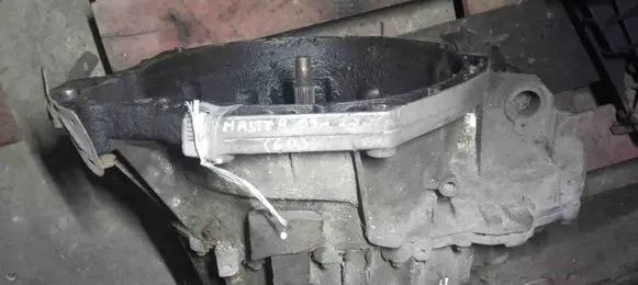 Renault Master II Manual 6 speed gearbox C002986 PA0008