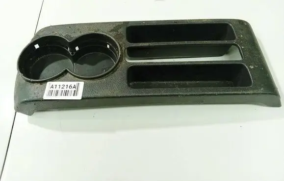Volkswagen Polo IV 9N3 Cup holder 6Q0863319H