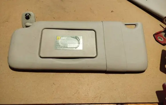 Renault Twingo II Sun visor 7700849117