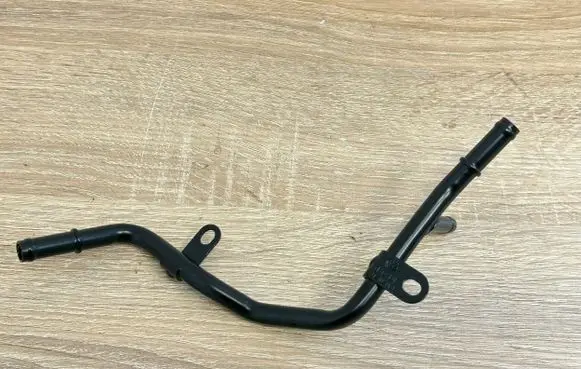 Volkswagen Tiguan Engine coolant pipe/hose 1K0121070BB
