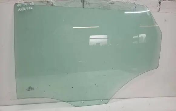 Audi A4 S4 B8 8K Rear side window 661000B