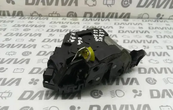 Lexus GS 300 400 430 Front door lock