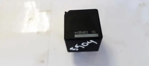 Ford Mondeo Mk III Other relay 054831A 5M5T14B192CA