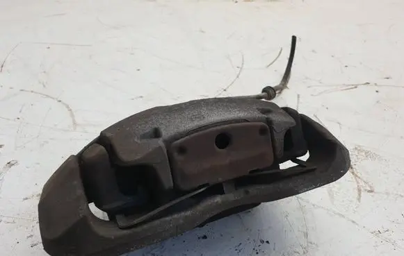 BMW 7 E65 E66 Front brake caliper 6030348