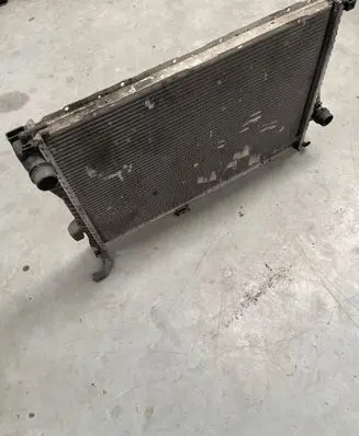 Coolant radiator