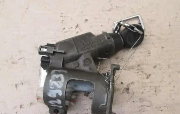 Volkswagen Golf II Ignition lock