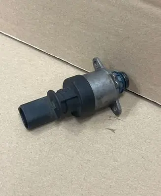 BMW X3 G01 Fuel pressure regulator 1410Z00011 9551711075