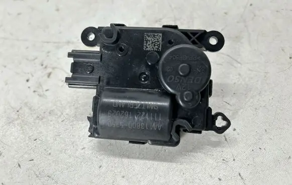 Ford Escape IV Air flap motor/actuator AA1138005350 111122162029