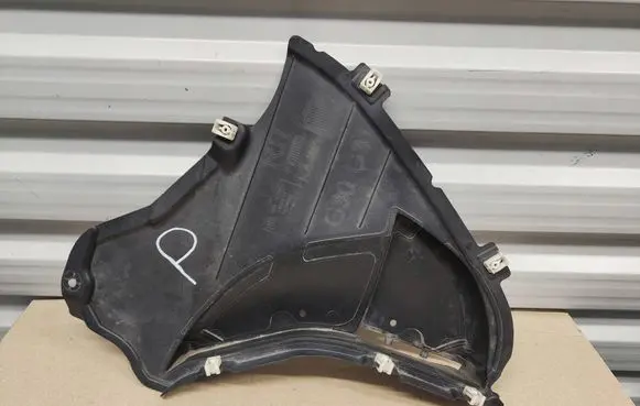 BMW 5 G30 G31 G38 Front wheel arch liner splash guards 7478704