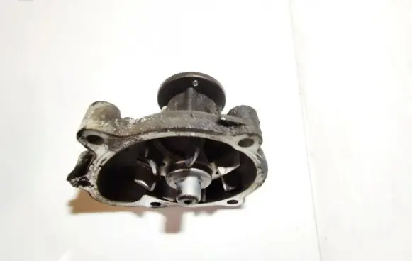 Opel Astra G Water pump