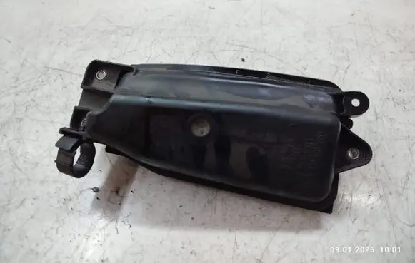 Mercedes-Benz CLS C218 X218 Vacuum air tank A6510700568