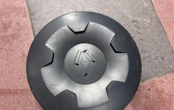 Renault Trafic II (X83) Original wheel cap 8200069015 91166646 9441M010